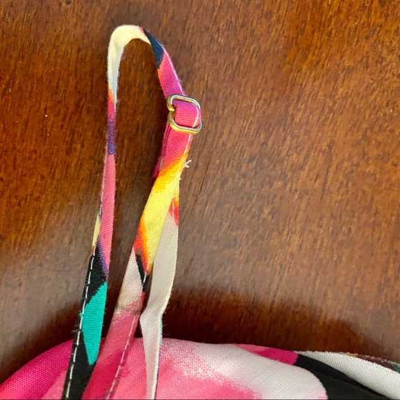 H &M floral one shoulder dress - Picture 2 of 8